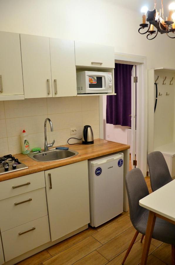 Brand New Apartment In City Center 리비프 외부 사진